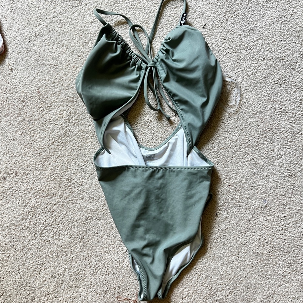 One piece Victoria secret